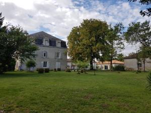 Sejours chez l'habitant Chateau de Champblanc : photos des chambres