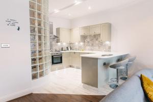 Stunning Shabby Chic Loft Ap