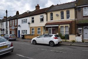 Two Bedroom Flat St Andrews Road