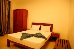 Aarya hotel