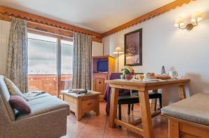 One-Bedroom Apartment with Sleeping Alcove (5 People) room in Résidence Pierre & Vacances Premium Les Hauts Bois