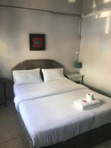 Scandalic Bar and Guest house