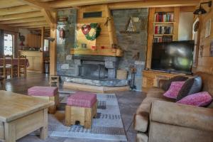Bed and Breakfast Chalet Manava