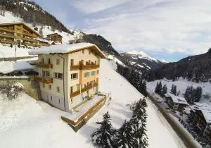 Garni Bellavista - Varda