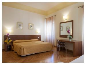 Deluxe Quadruple Room with Jacuzzi