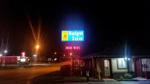 Budget Inn - Cyril