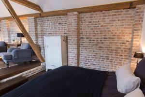 Room 68