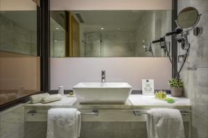 Esperos Palace Luxury & Spa Hotel Kastoria Greece