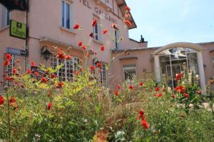 Hotels Logis Hotel Galland : photos des chambres