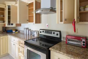 The Royal Kensington Villa 4