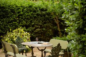 MDR NumberSix Suites