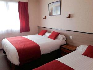 Hotels Le Relax : photos des chambres