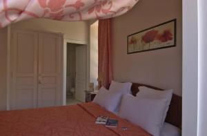 Hostellerie Clau del Loup - Logis Hotels : photos des chambres