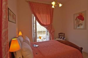 Hostellerie Clau del Loup - Logis Hotels : photos des chambres