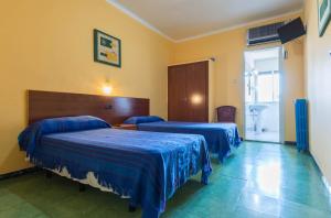 Single Room room in Hostal Urgell