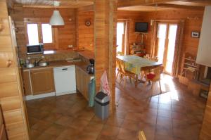 Chalets Spacieux Chalet : photos des chambres