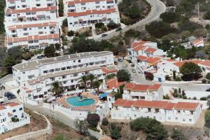 Apartamentos Salema Praia Club