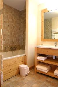 Appartements Vacanceole - Residence Cortina : photos des chambres