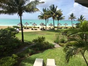 Paradise Beach Luxury Beachfront Apartment Pointe d'Esny - Pointe d'Esny