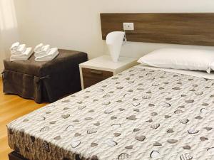 Four Rooms Guesthouse img21