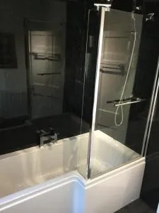 In House Garden Flat - Old Bridge of Urr