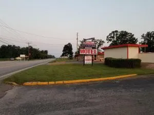 Dogwood Motel - Clinton