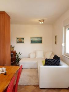 Apartment in Čiovo near beach, Trogir