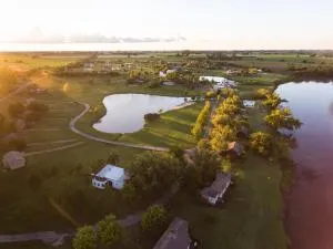 Carcaraes - Villa La Rivera