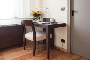 Maio SRL Hotel La Bettola