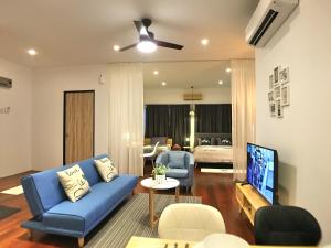 iBook Gurney Suites