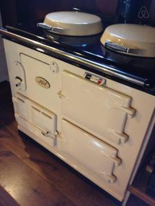 The Old Labor House 1525