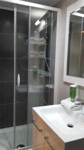 Hotels Comfort Hotel Orleans Olivet Provinces : photos des chambres