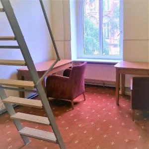 Hostel Kwadrans - راسيبورز