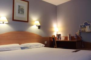 Hotels Kyriad Bourges Sud : photos des chambres