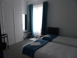Hotels Hotel La Belle Etoile : photos des chambres
