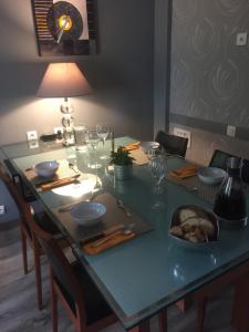 B&B / Chambres d'hotes Lyon City Home's Bed & Breakfast : photos des chambres