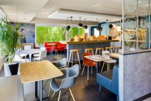 Hotels Ibis Roanne Le Coteau Hotel Restaurant : photos des chambres