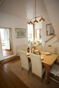 Rosa Cottage, close to Chesil beach - Castletown
