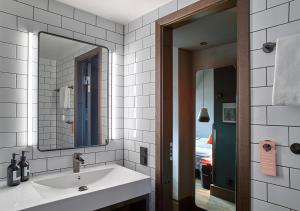 Downtown Camper by Scandic