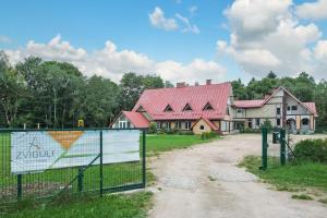 Pensjonat Biznesa un atpūtas komplekss Zvīguļi Gauja Łotwa