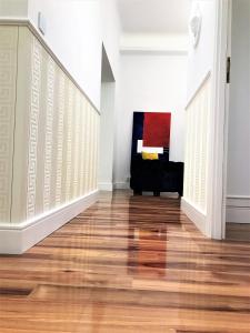 Luxury Apartments MONDRIAN Market Square II