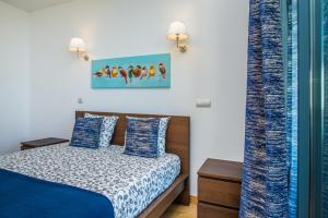 The Bay View - by LovelyStay