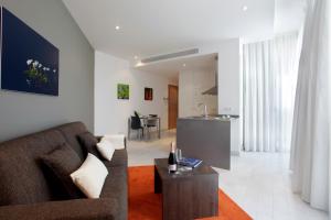 Fisa Rentals Les Corts Apartments
