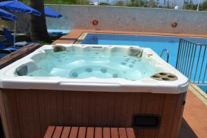Sunny Suites