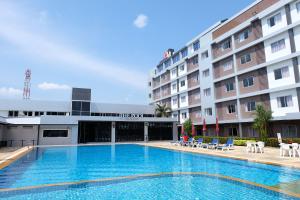 New Travel Lodge Hotel