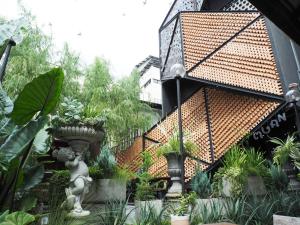 Muan Hotel