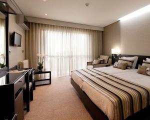 Double or Twin Room room in Cardal Hotel