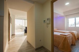 BEACH, CITY CENTER AND ENTERTAINMENT