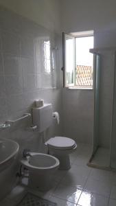Triple Room with Balcony room in Villa Natalina