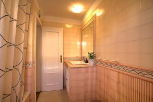 Heart of Bairro Alto-Live like a Local